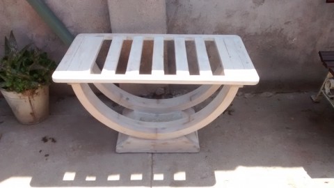 Fabricacion de muebles con madera reciclada y pallets